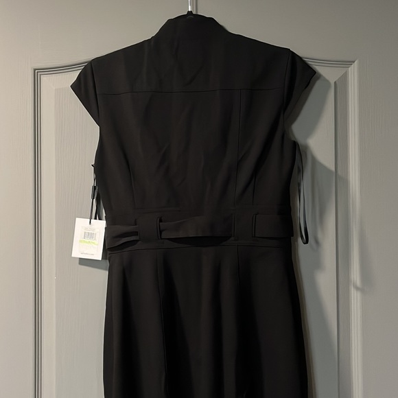 NWT - Calvin Klein Sleeveless Black Dress with full front buttons - size 4 - Picture 6 of 6